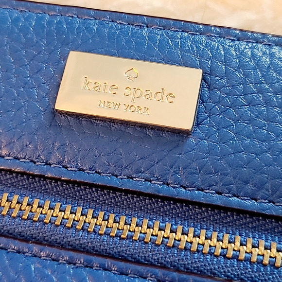 Kate Spade Wristlet - Picture 3 of 6